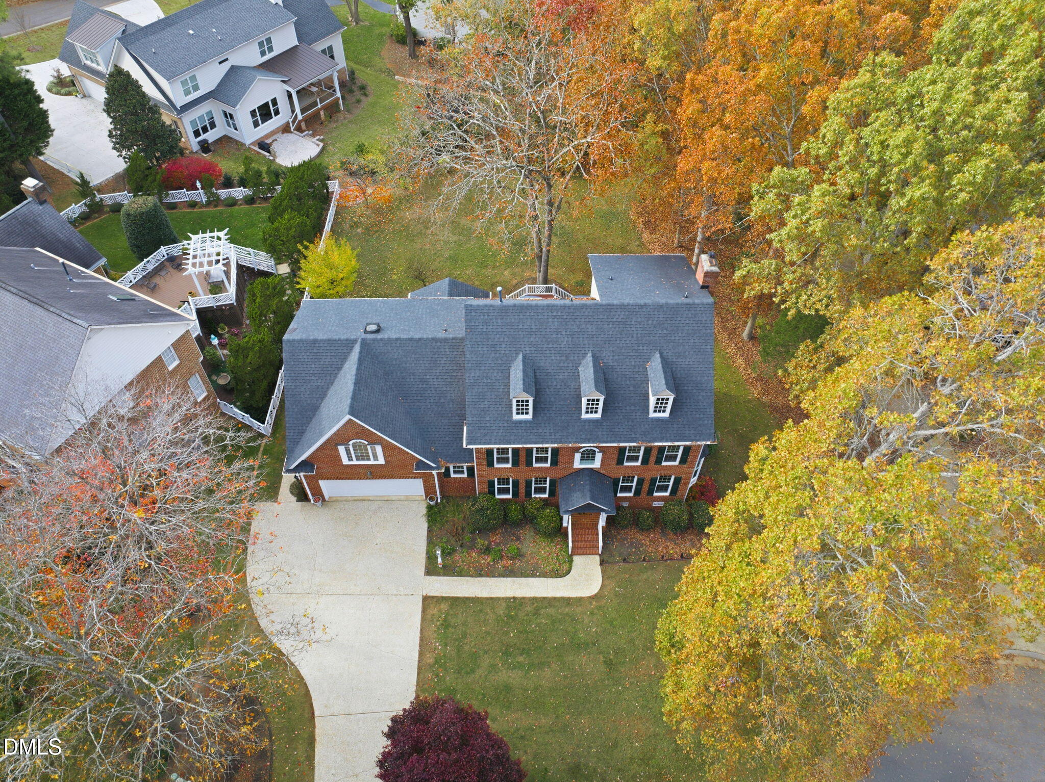 2812 Combe Hill Trail