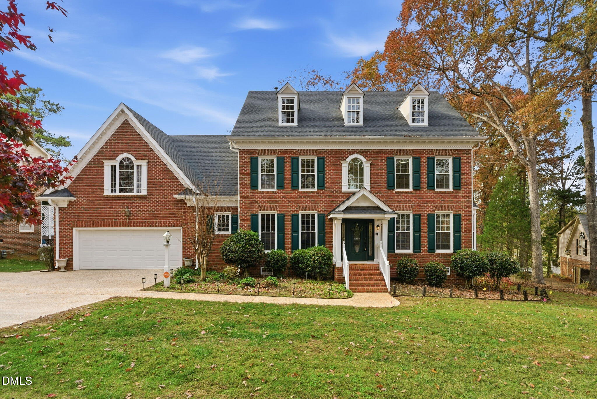 2812 Combe Hill Trail