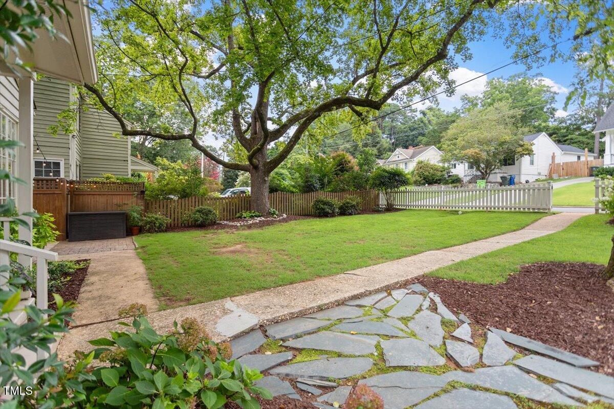 2722 Wayland
