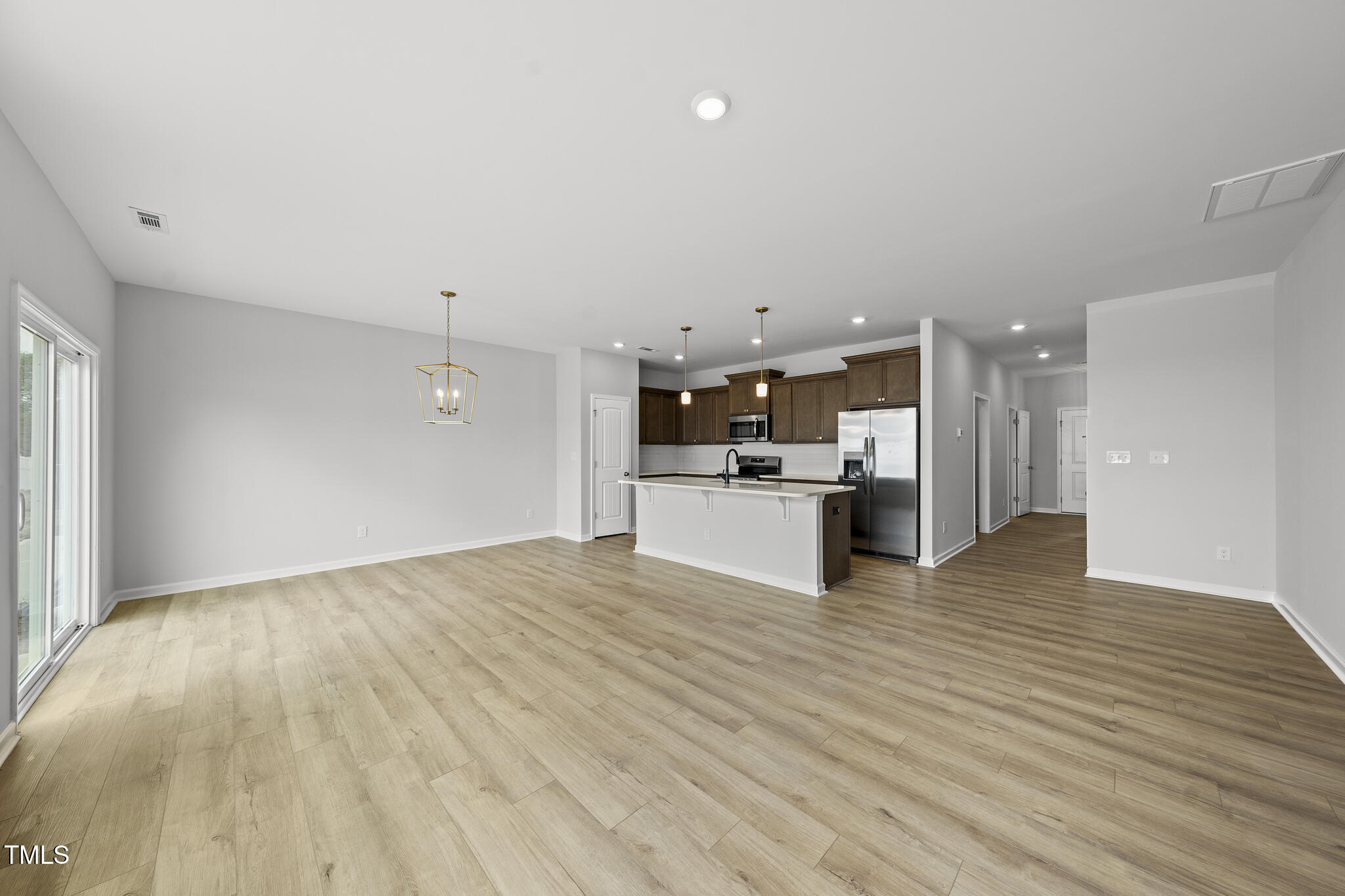 92 Ripple Way 315