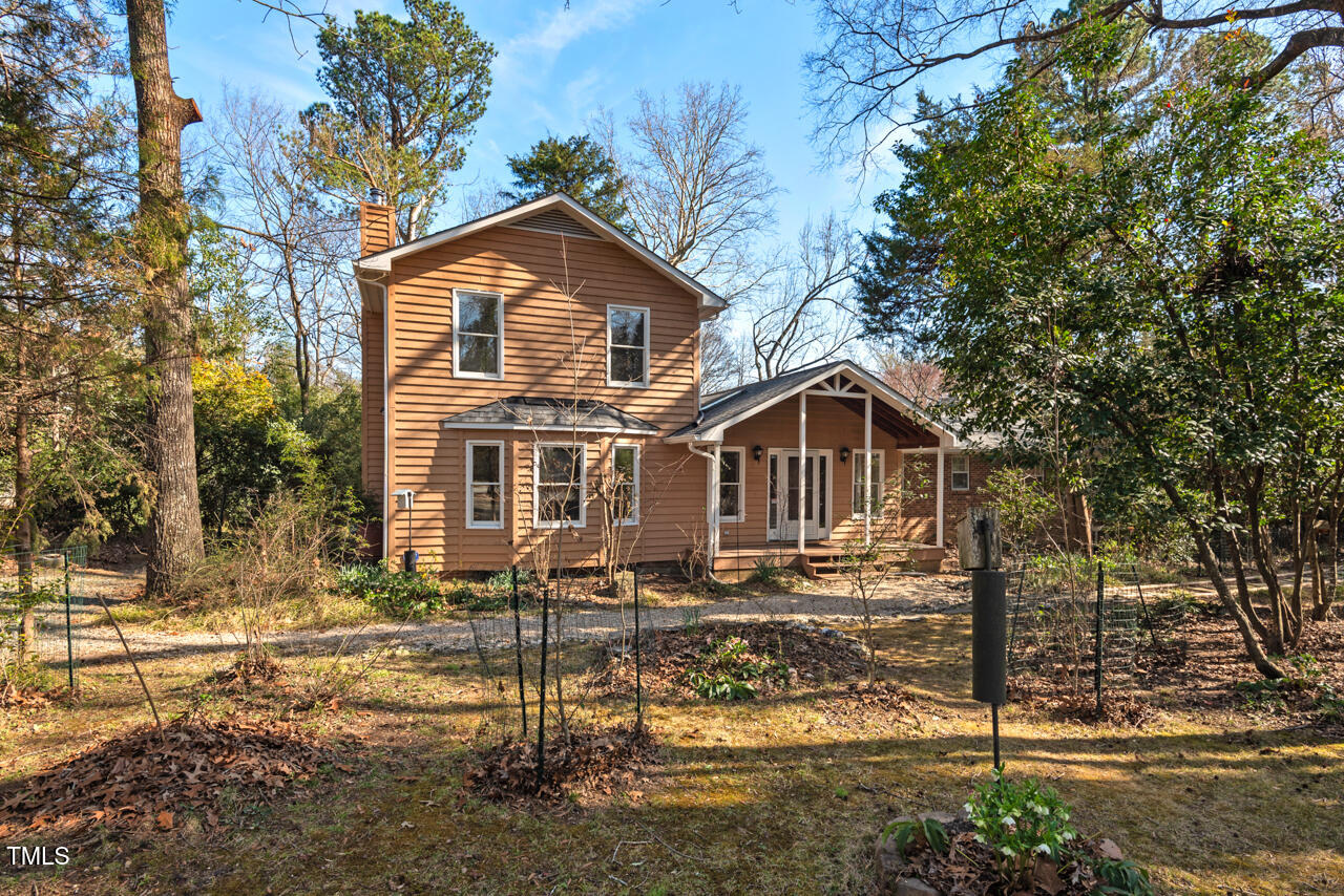 Carrboro, North Carolina 27510, United States, 5 Bedrooms Bedrooms, ,3 BathroomsBathrooms,Residential,Pending,88673