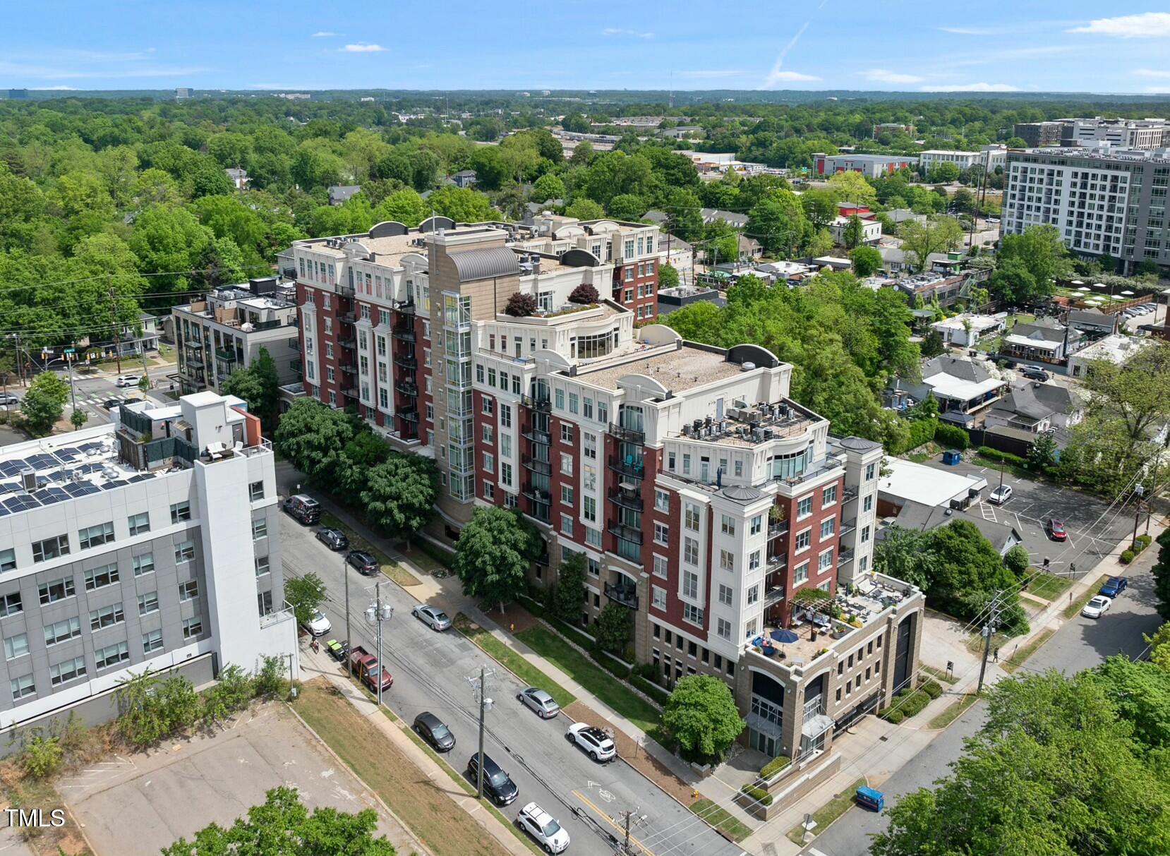 618 N Boylan Avenue 400