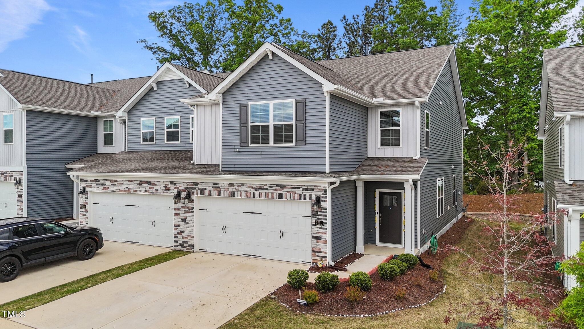 2211 Cherry Top Drive