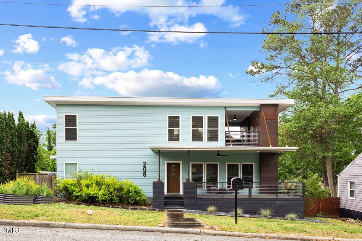 208 Baggett Avenue