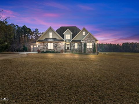 864 Julie Mcknight Road Kittrell NC 27544