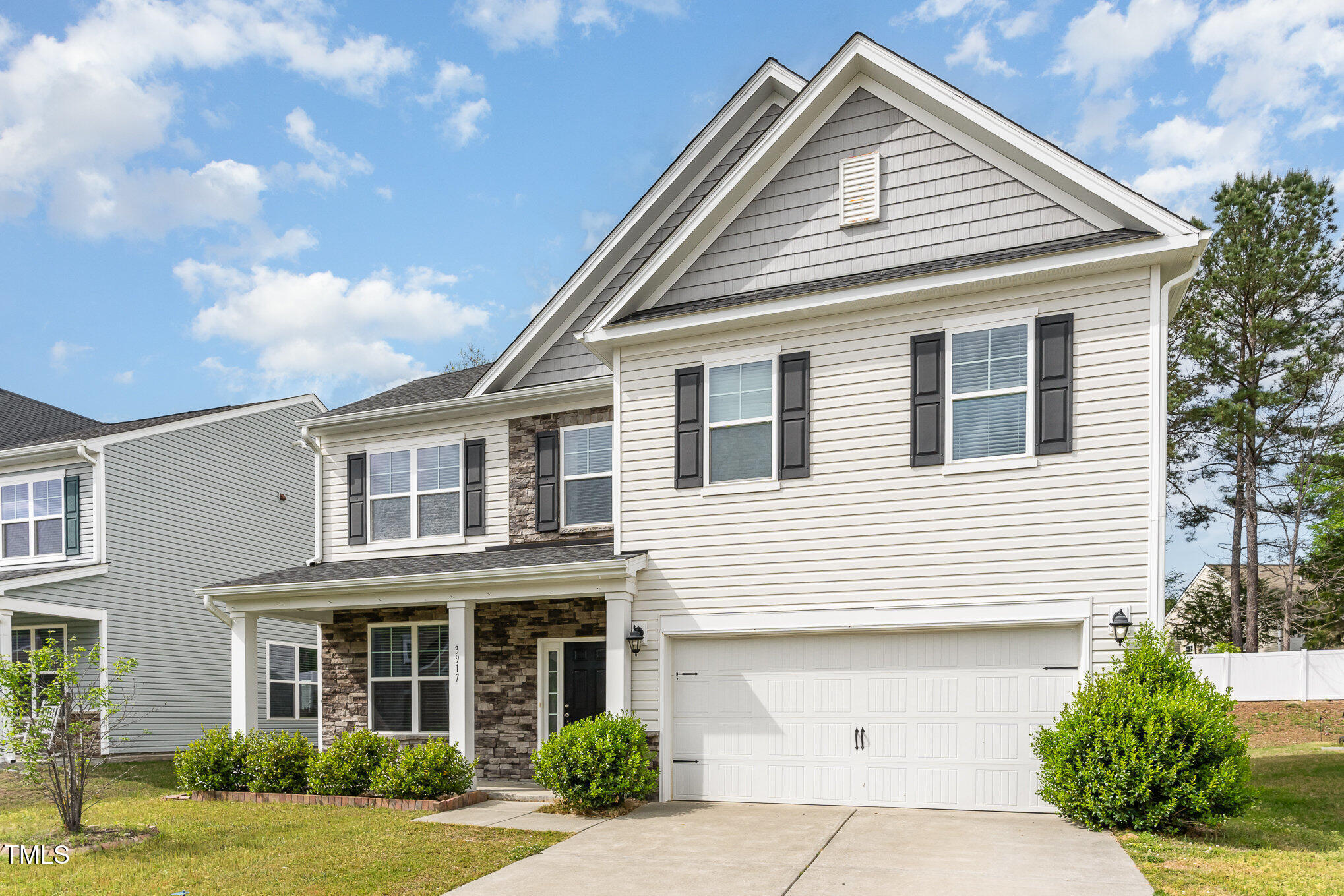 3917 White Kestrel Drive