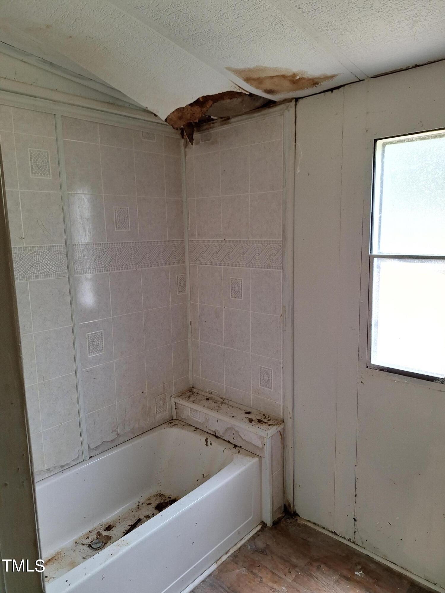 Raeford, North Carolina 28376, United States, 3 Bedrooms Bedrooms, ,2 BathroomsBathrooms,Residential,Pending,52667