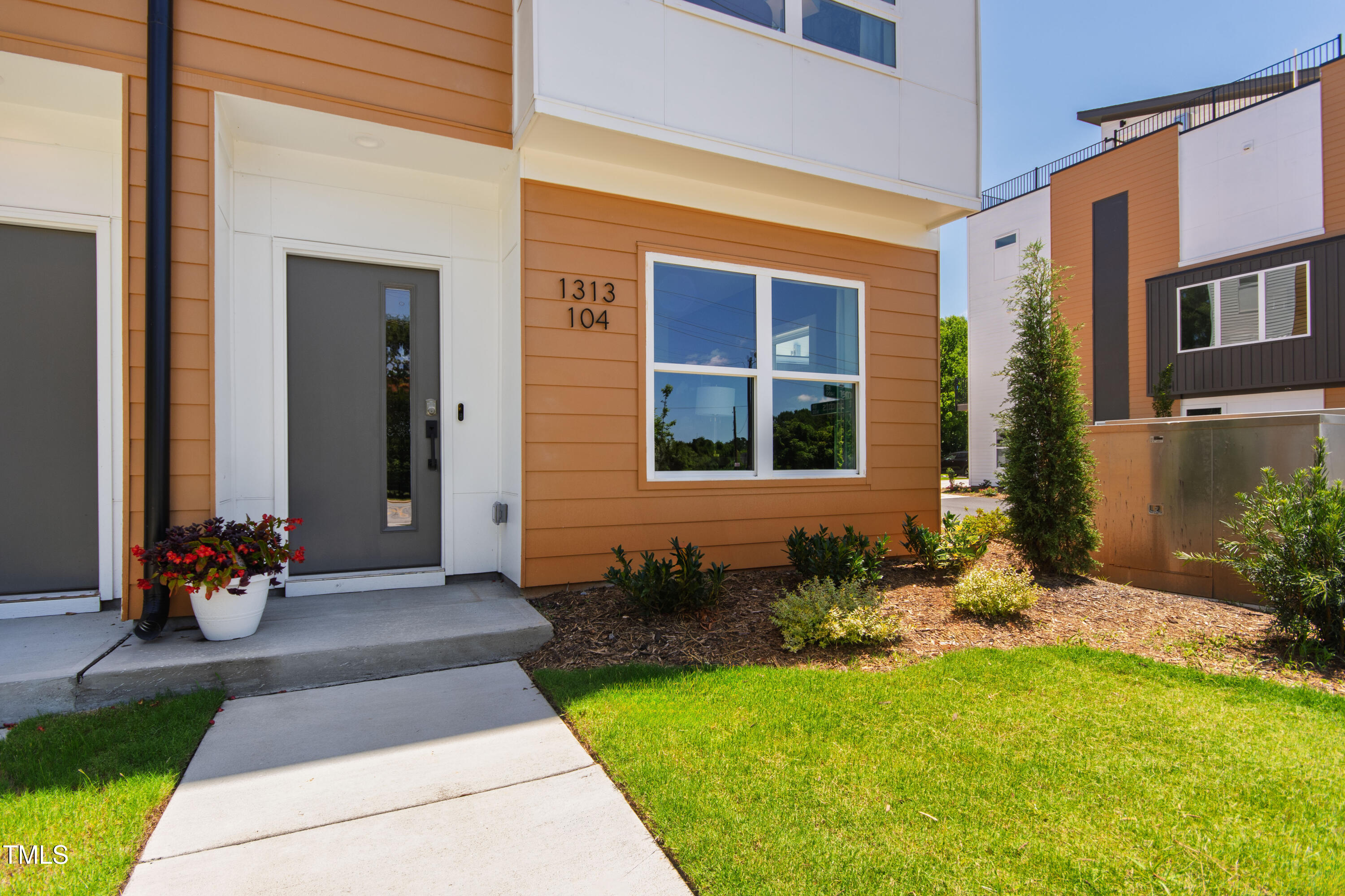 1317 Garner Road 101
