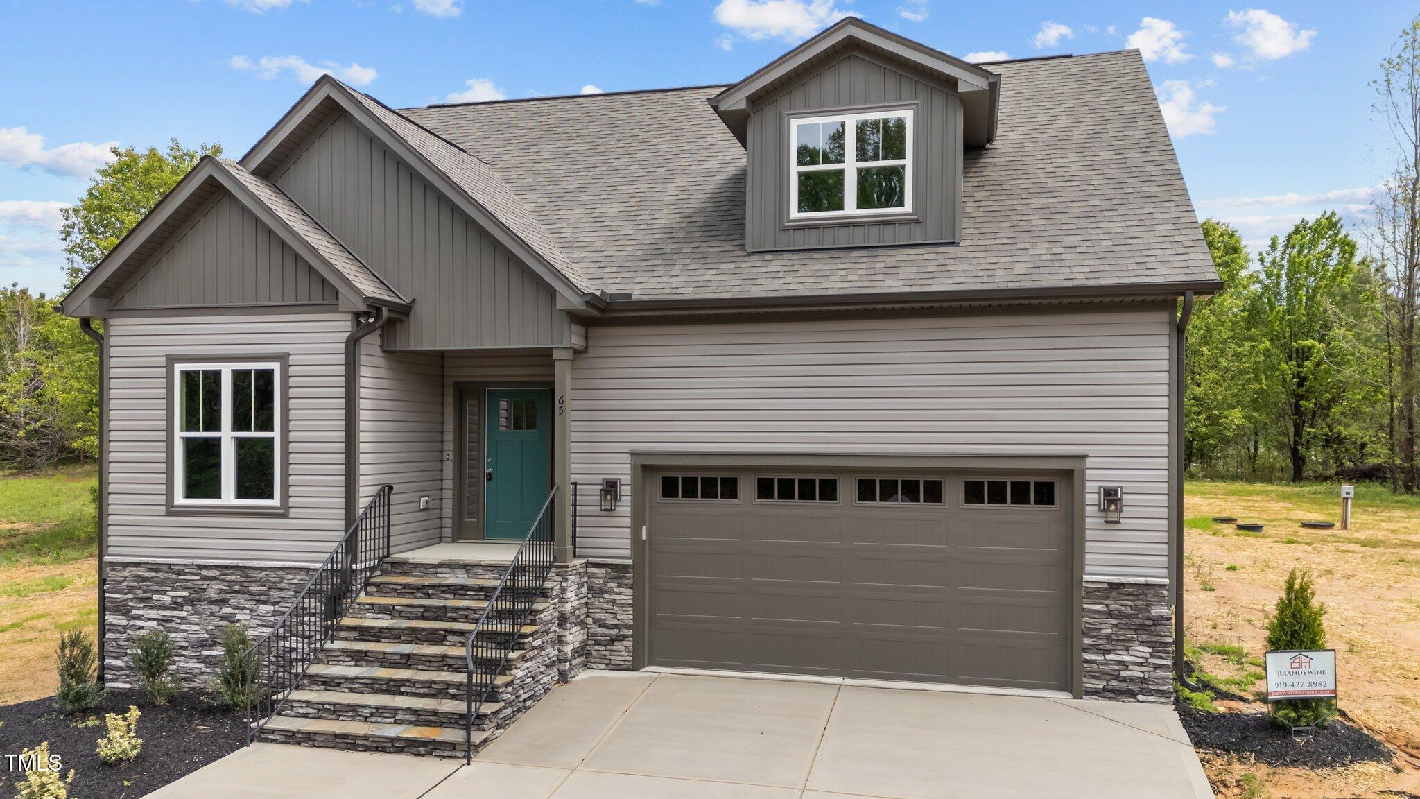 65 Leisure Lane 6