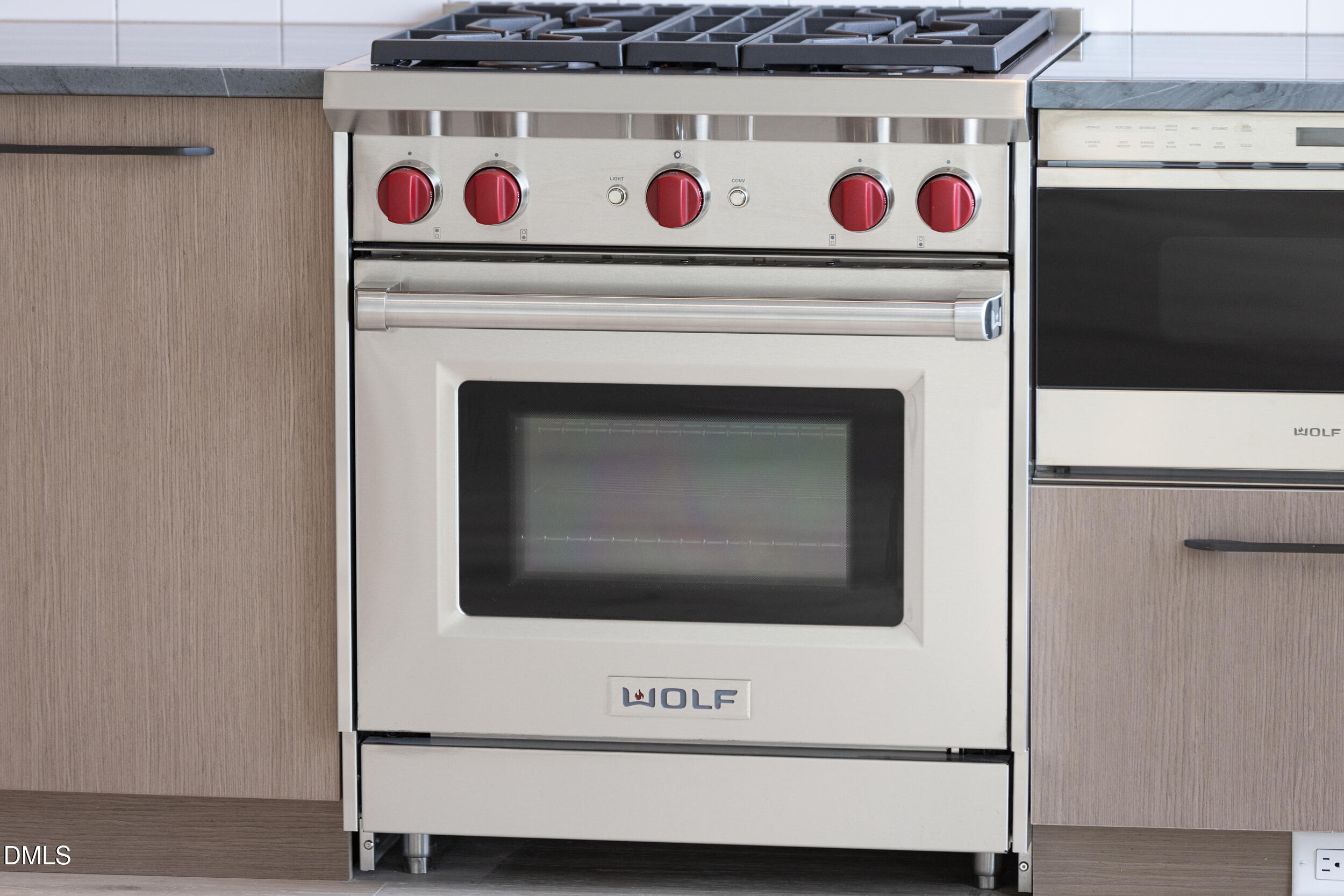 115 W Morris Street 2007