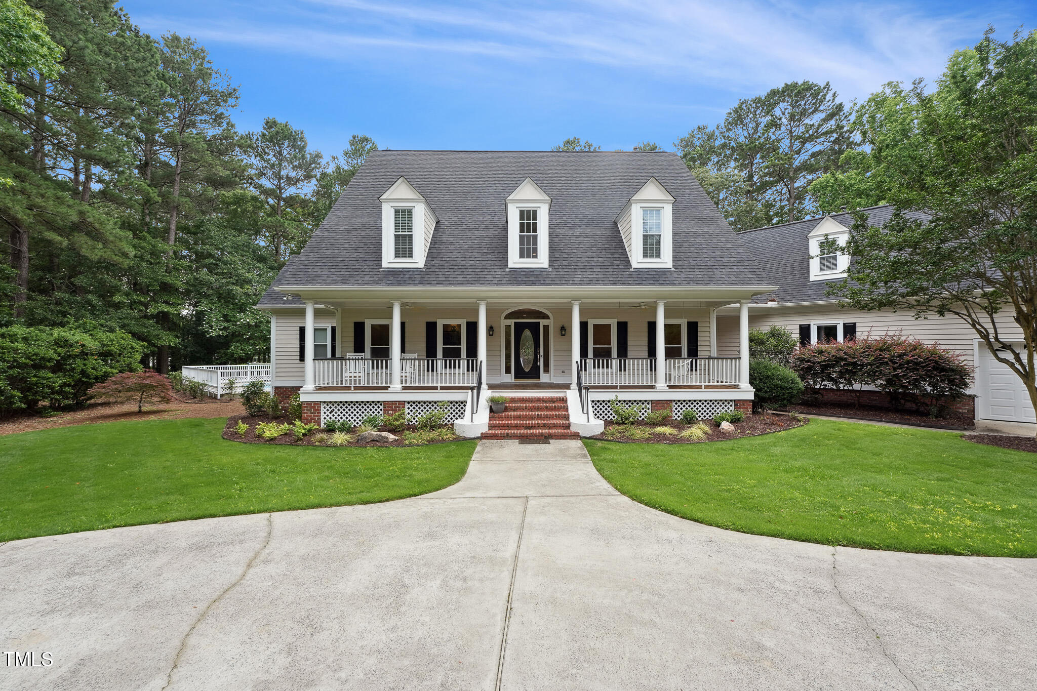 5317 Moonflower Court