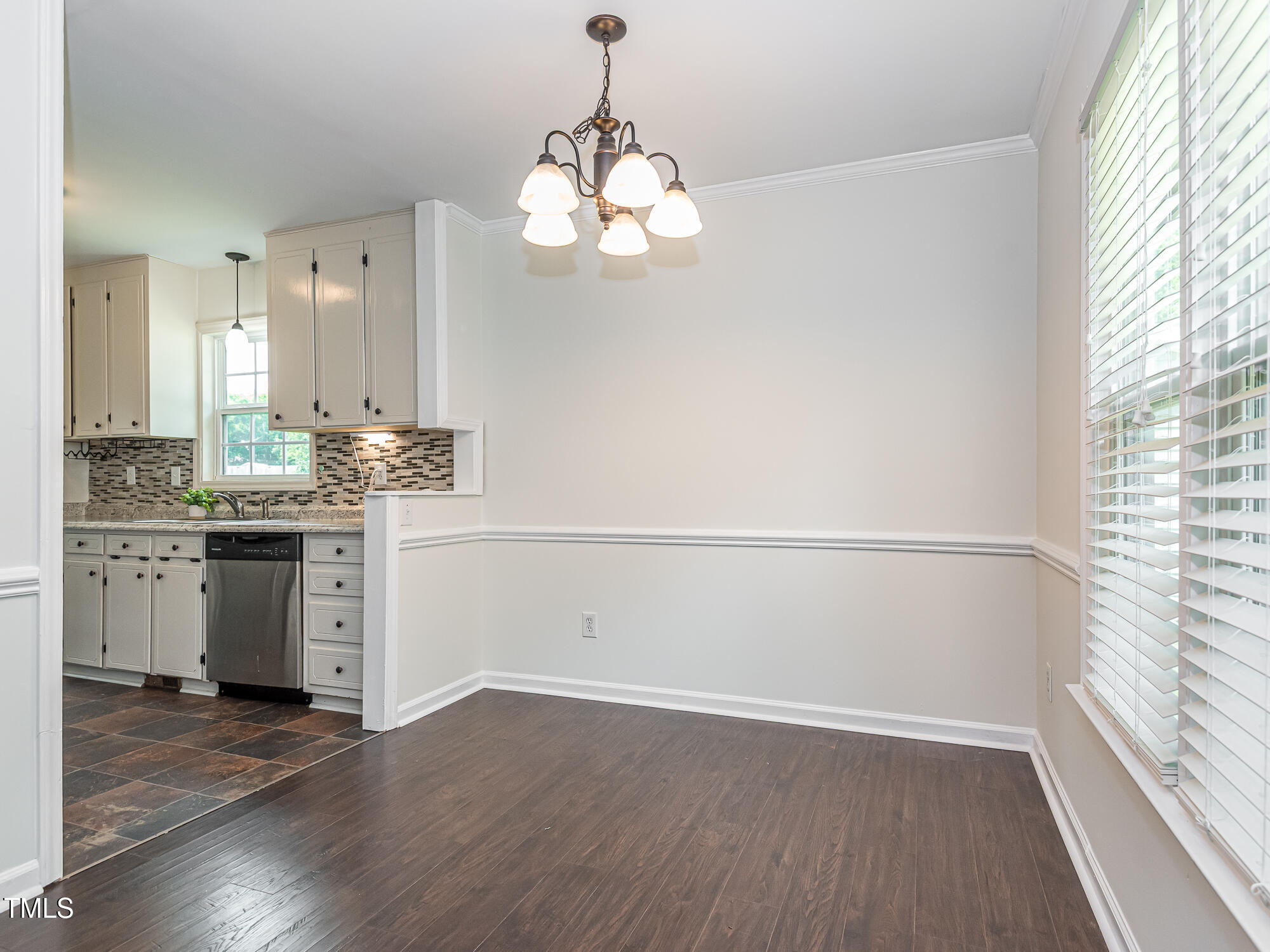 2108 Huntclub Dr