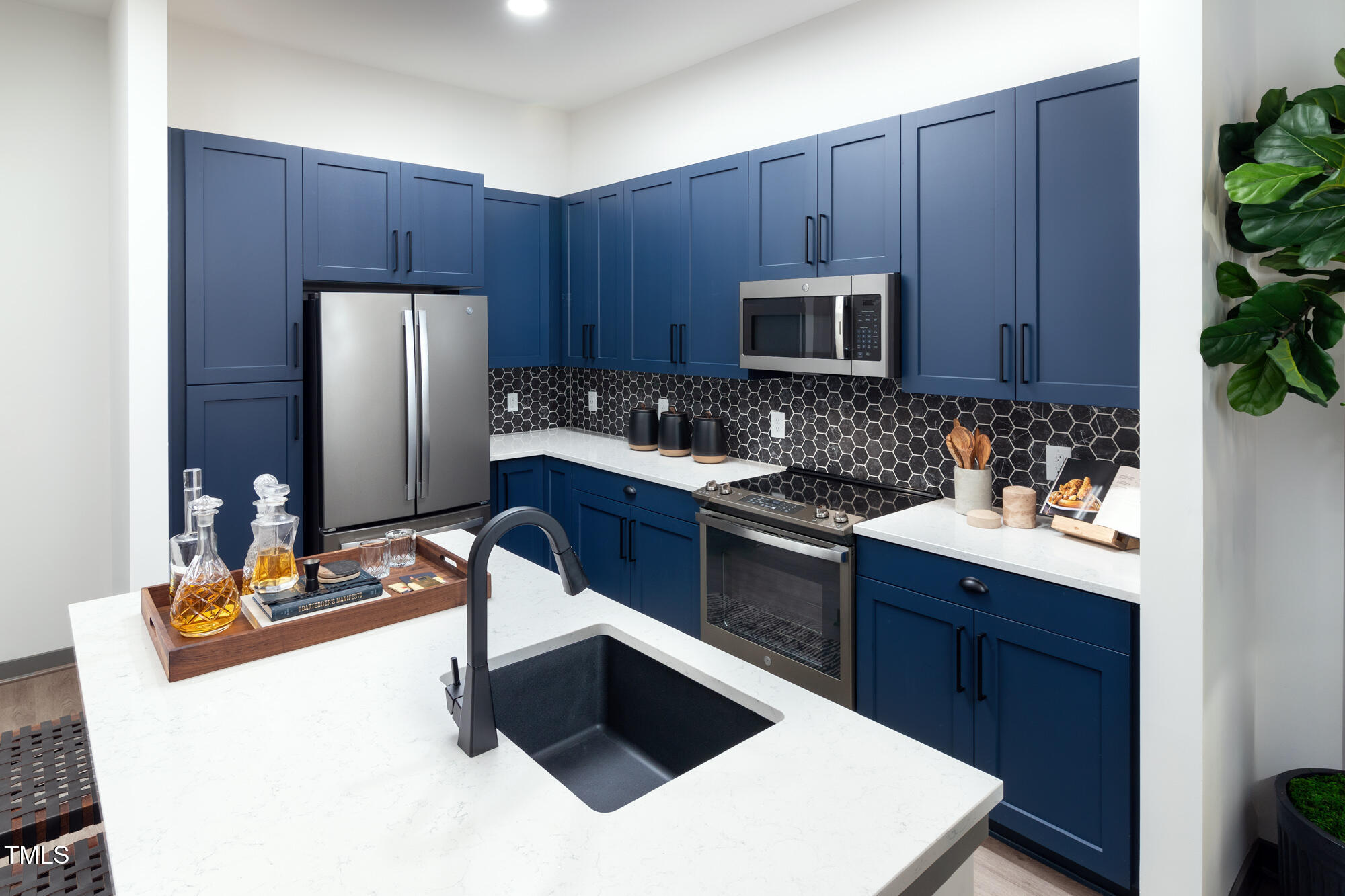 Durham, North Carolina 27701, United States, 2 Bedrooms Bedrooms, ,2 BathroomsBathrooms,Residential,Active,6652
