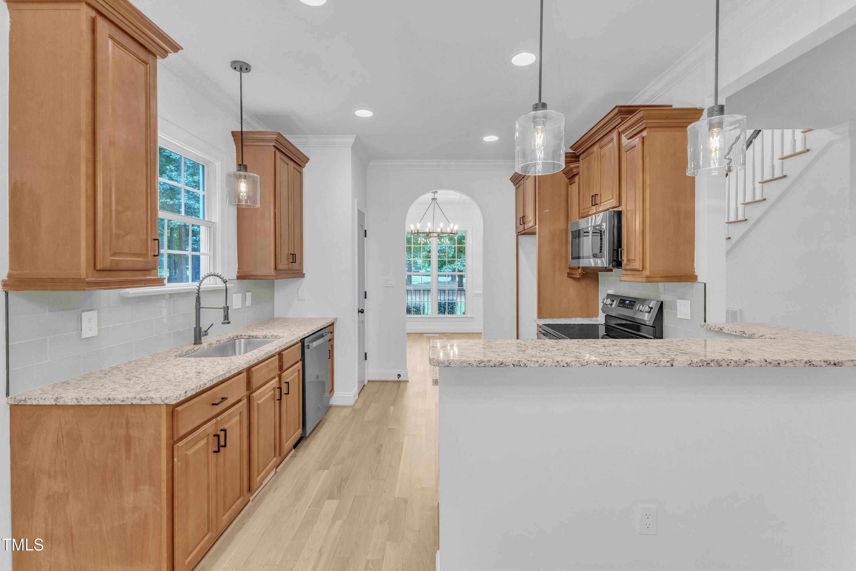 2103 Troys Trail