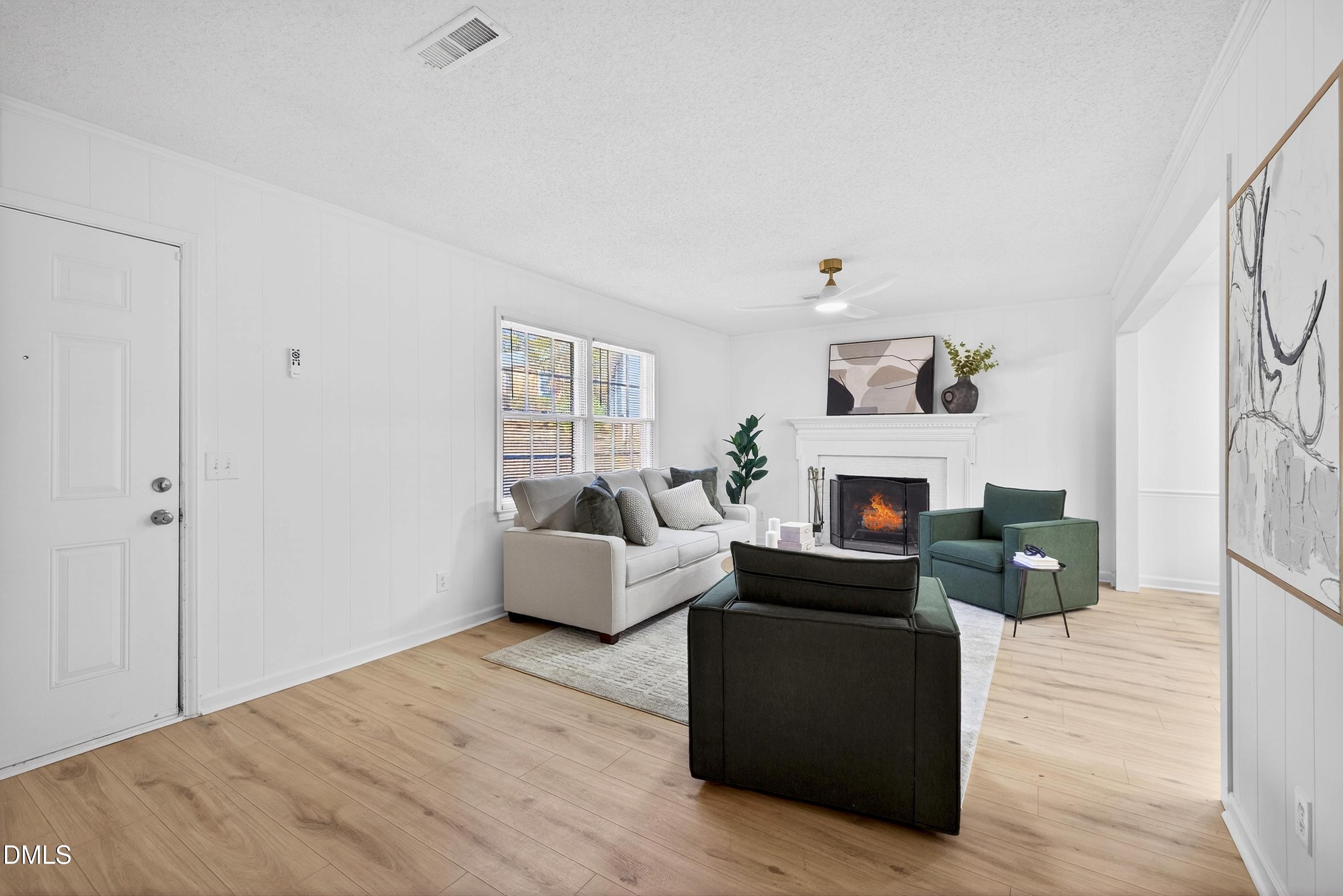 800 Plentywood Court