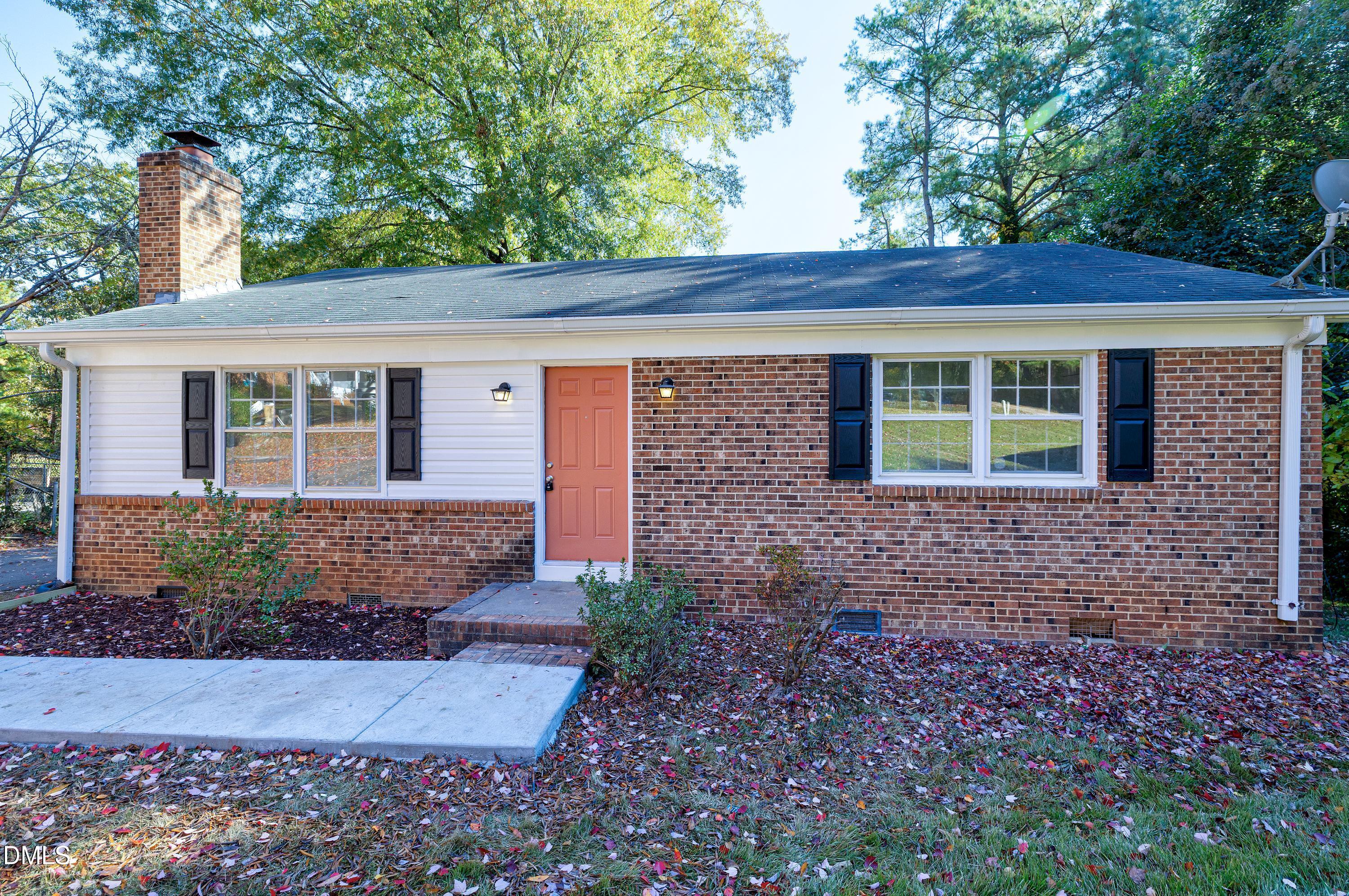 800 Plentywood Court