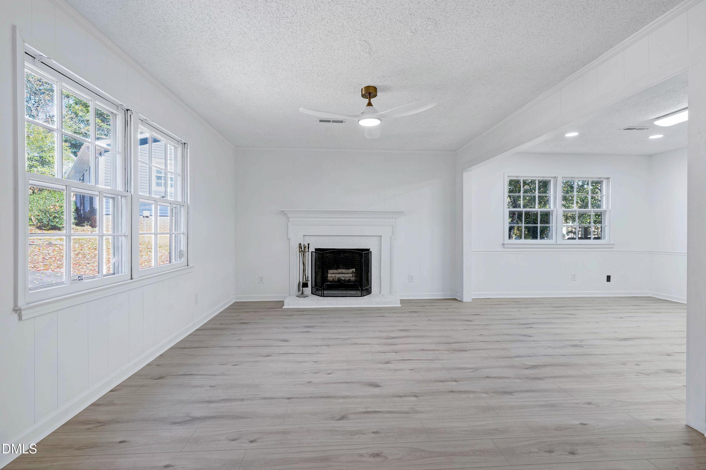 800 Plentywood Court