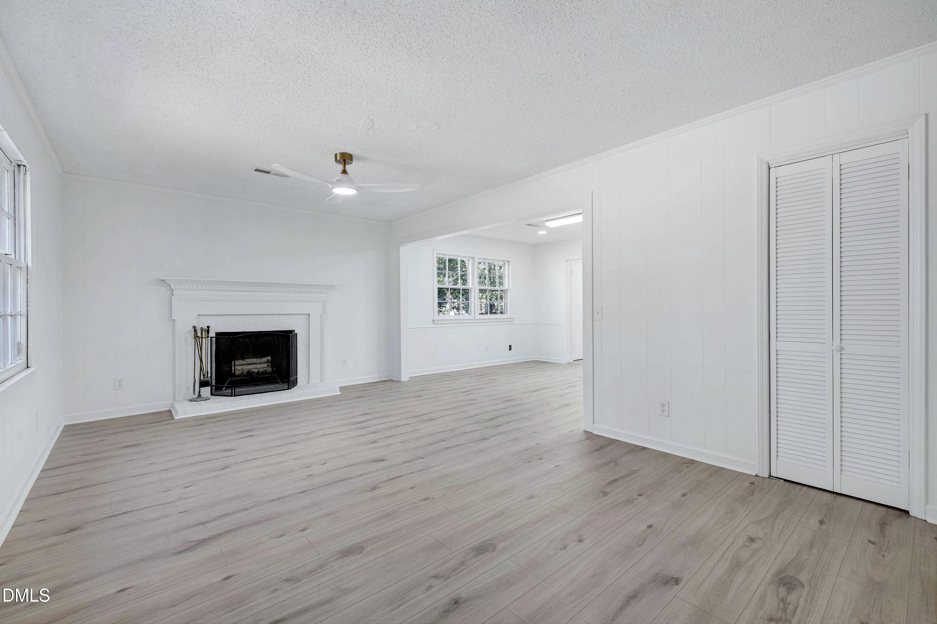 800 Plentywood Court