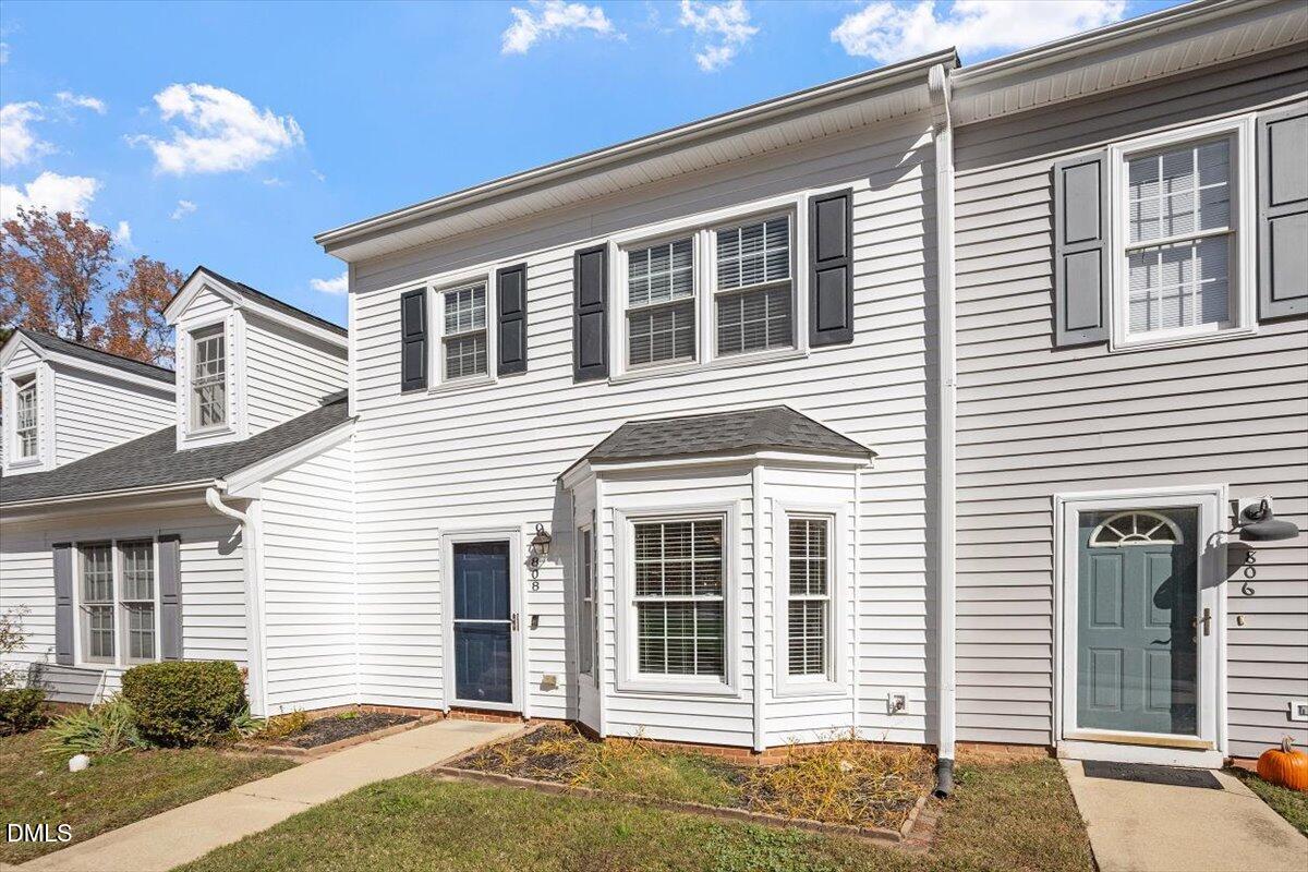 808 St. Catherines Drive