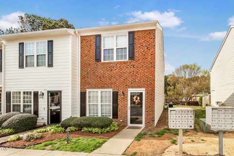 30 Cheltenham Drive Clayton NC 27520