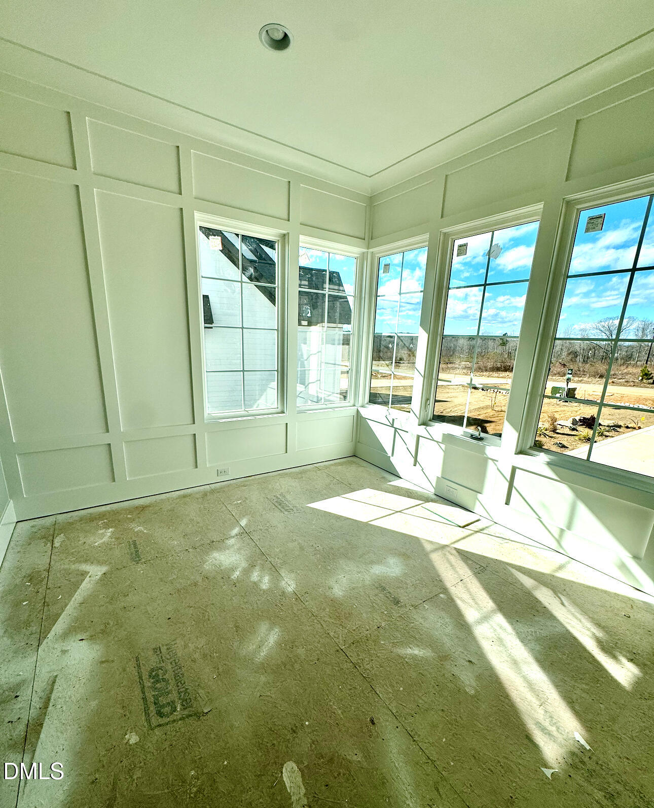 1061 Azalea Garden Circle