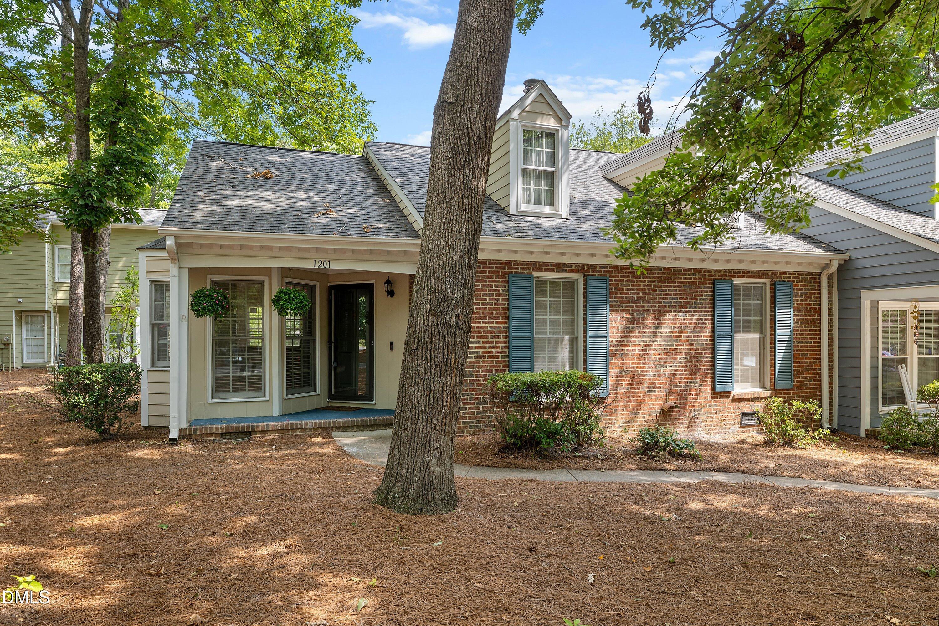 1201 Deptford Court