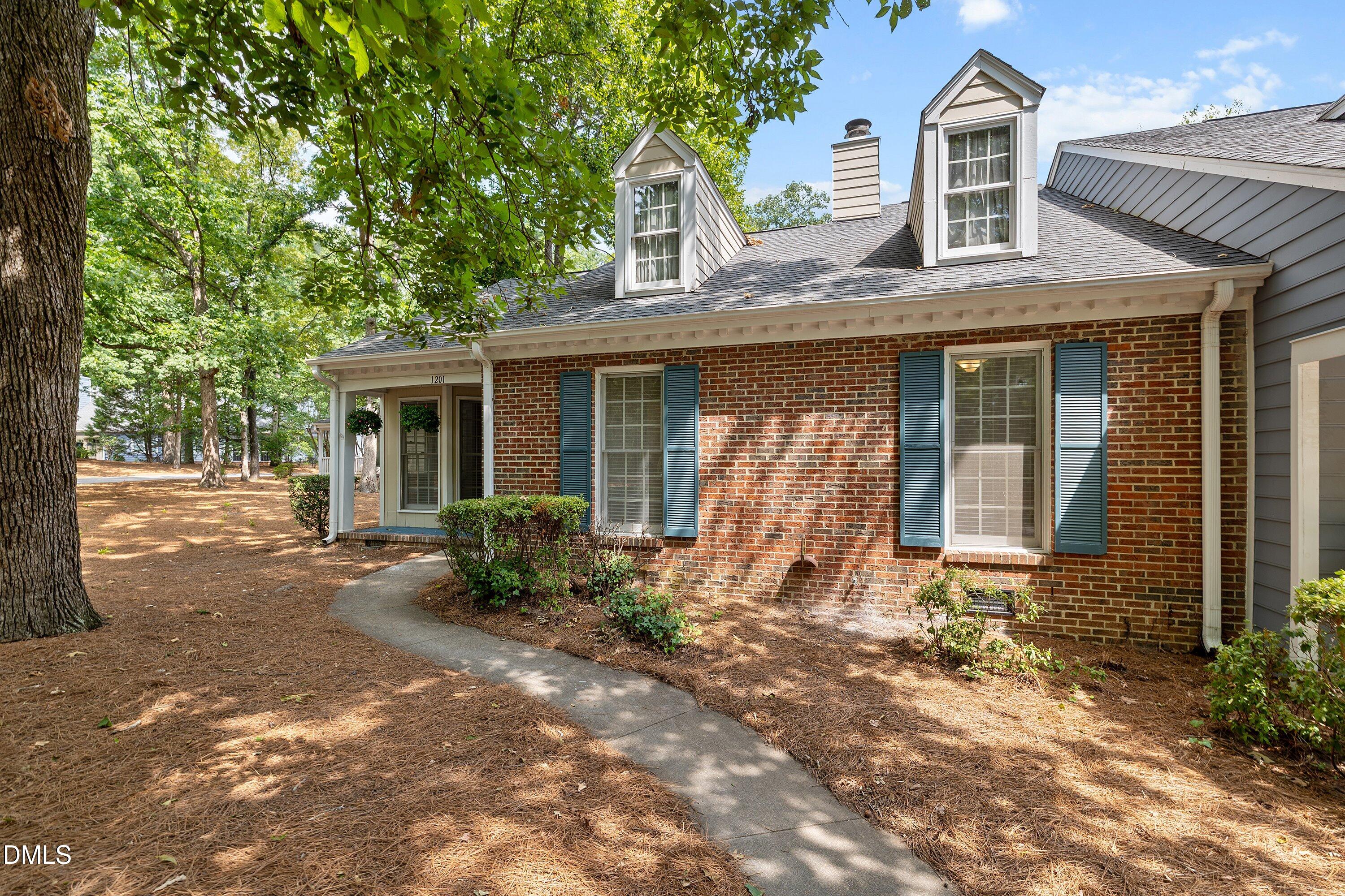 1201 Deptford Court