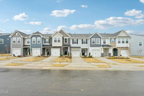 917 Kensley Grove Lane #31 Fuquay Varina NC 27526