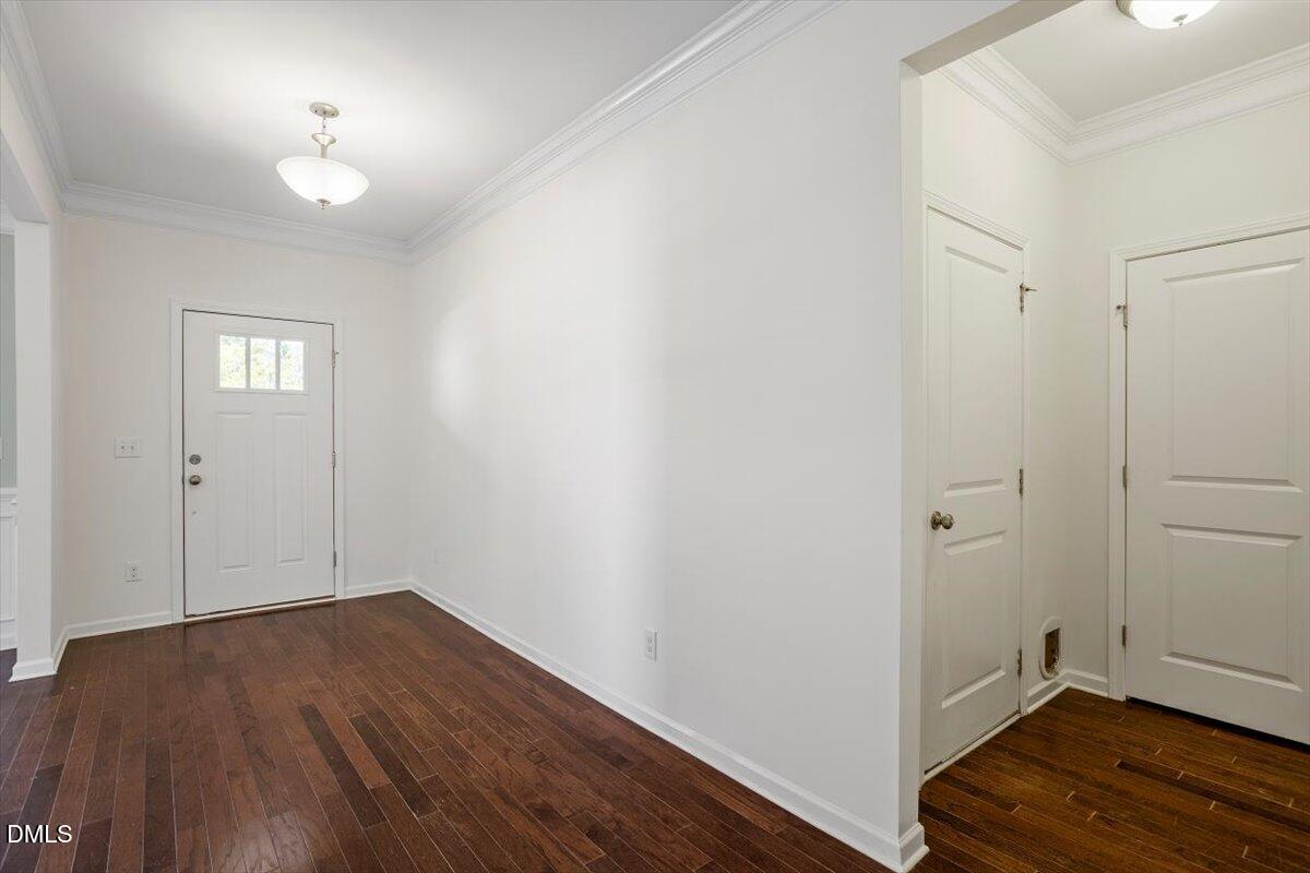 1002 Emerald Court