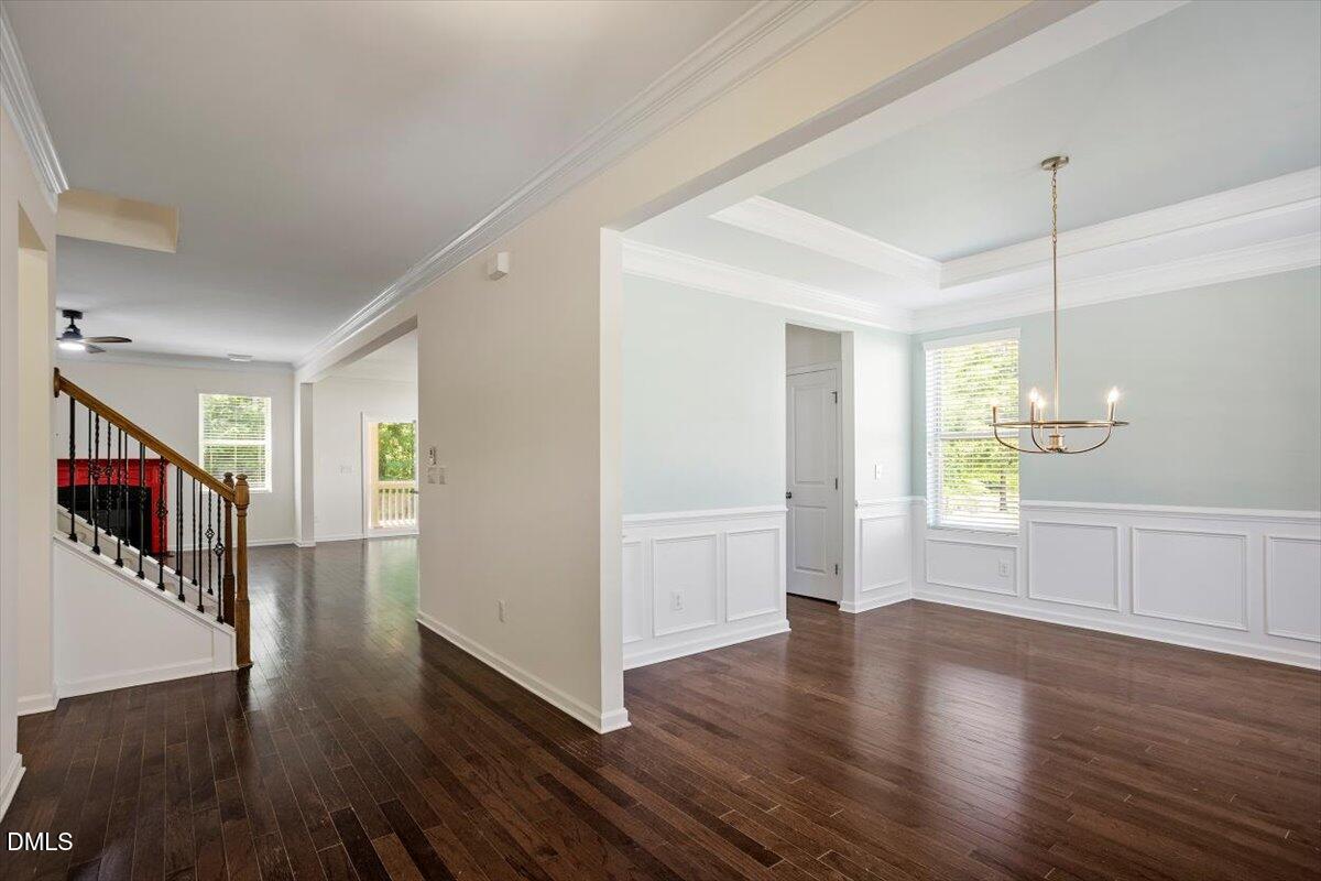 1002 Emerald Court