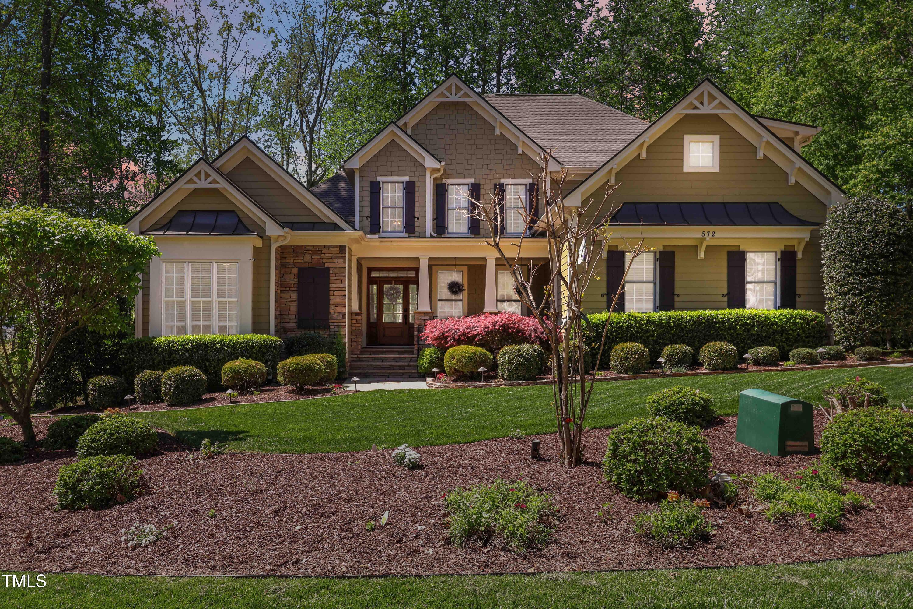572 W Walker Woods Lane
