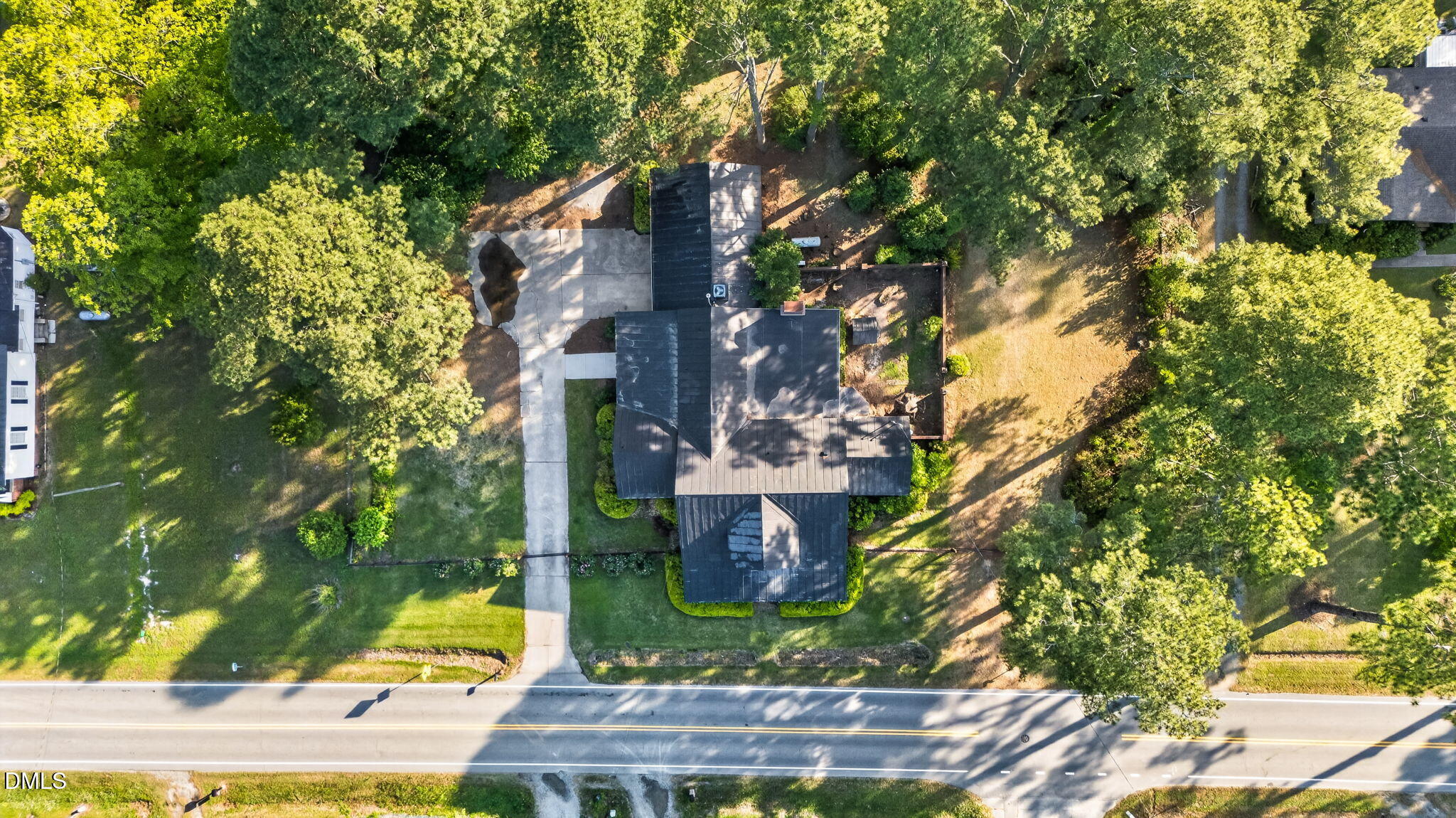 207 W 3rd Street