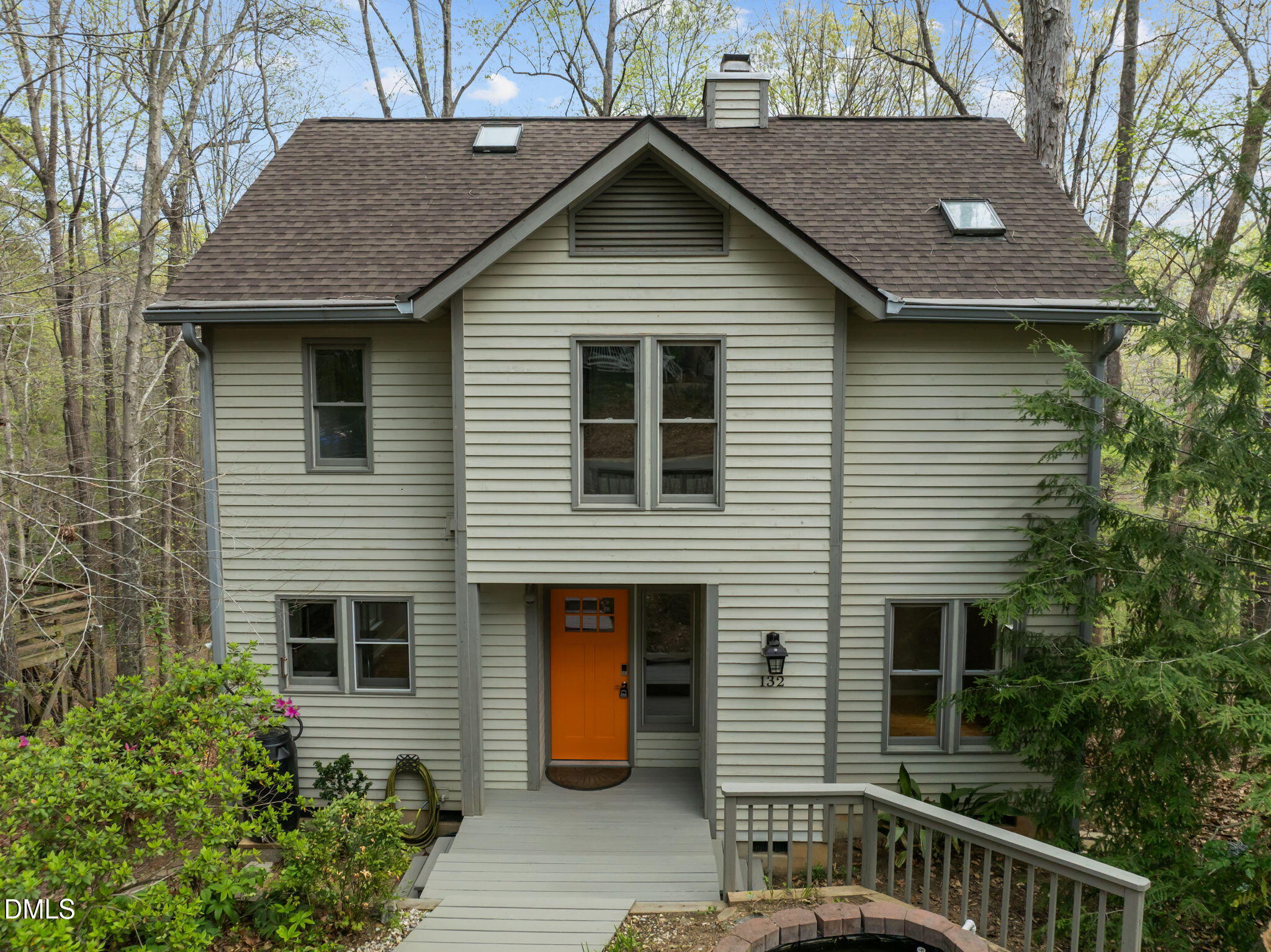 132 Creekview Circle