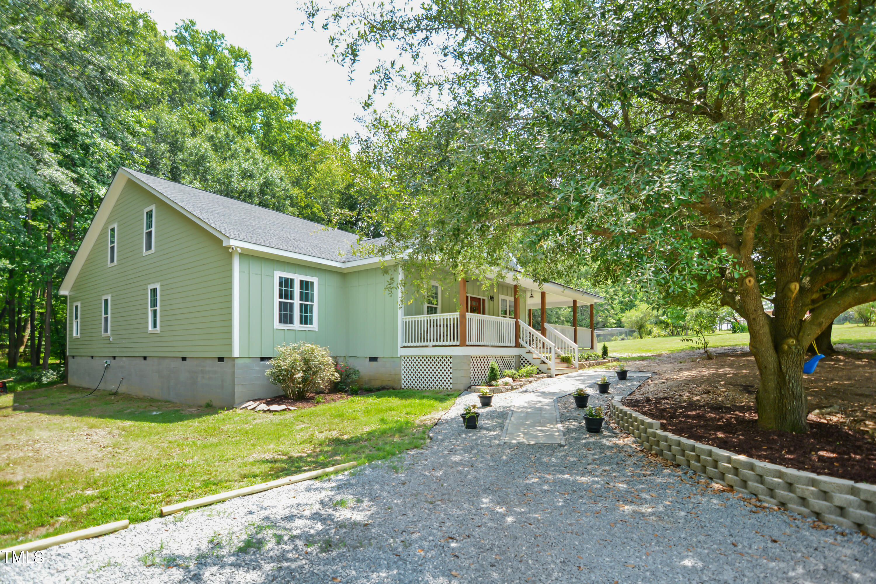 1610 Woodards Dairy Road