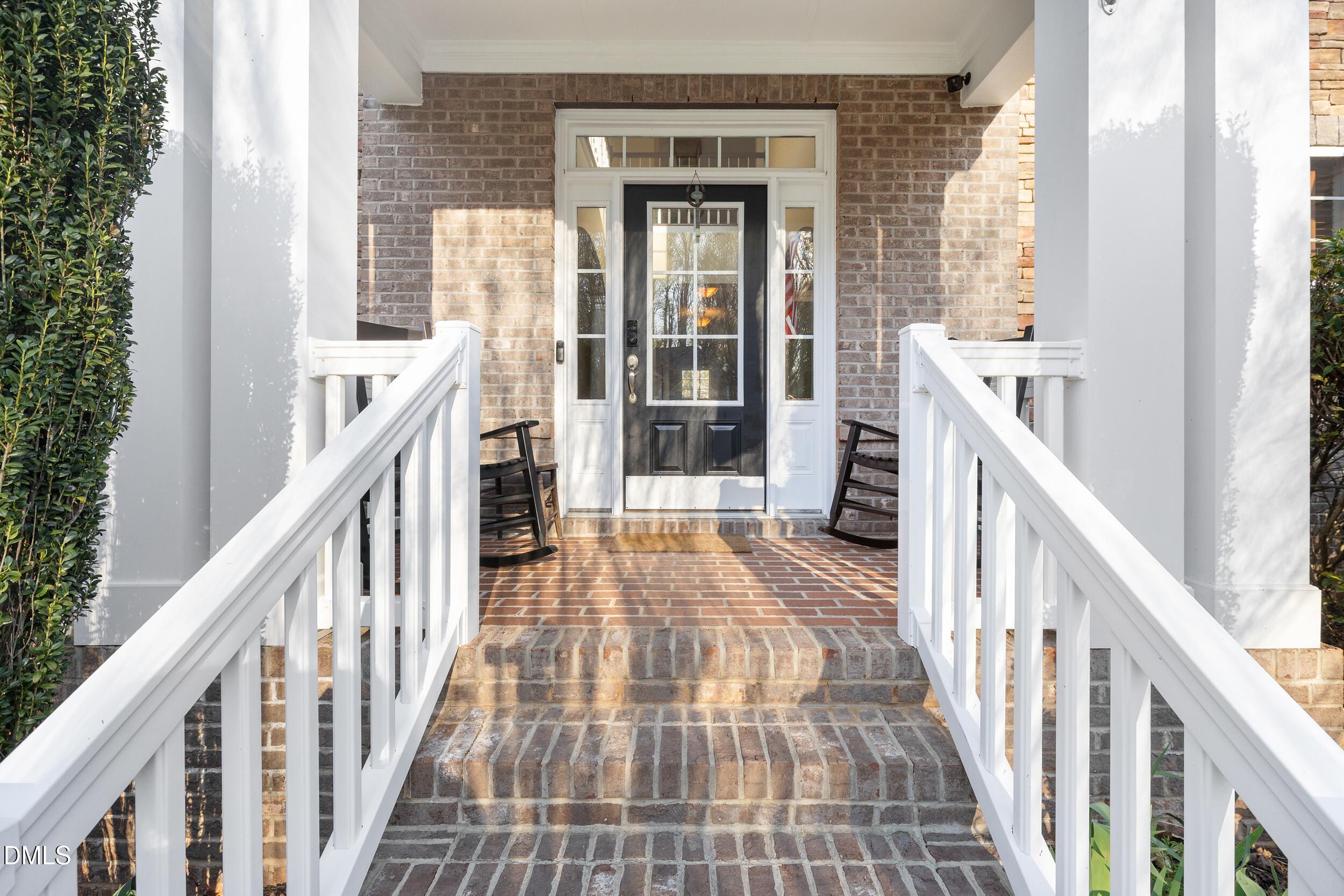 605 N Scotswood Boulevard