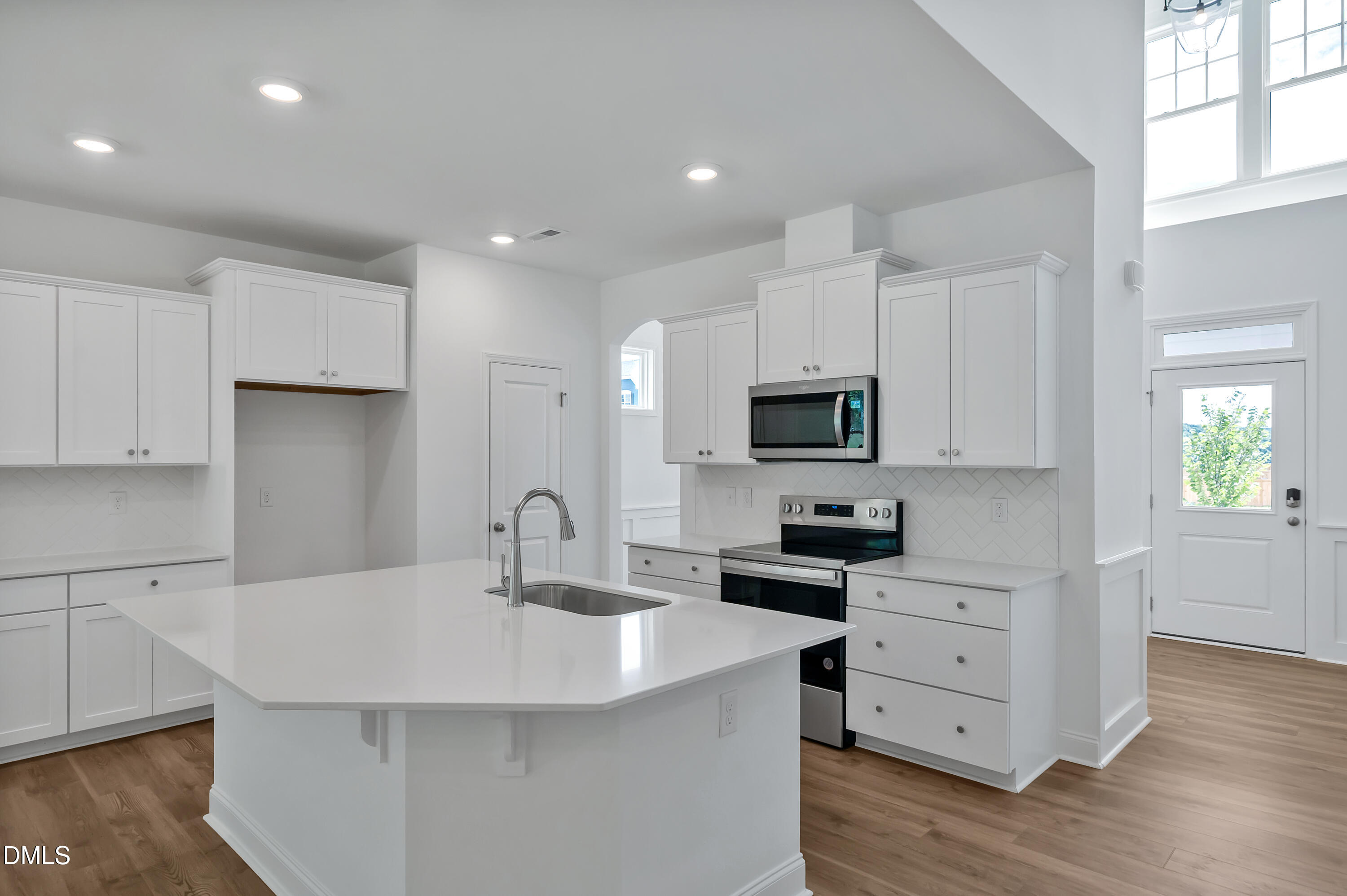 1001 Prominence Drive