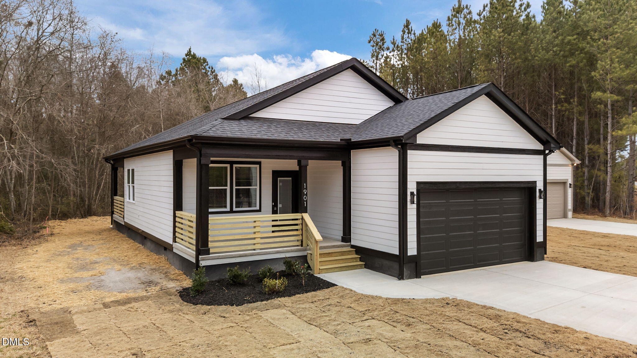 1901 N Webb North Street