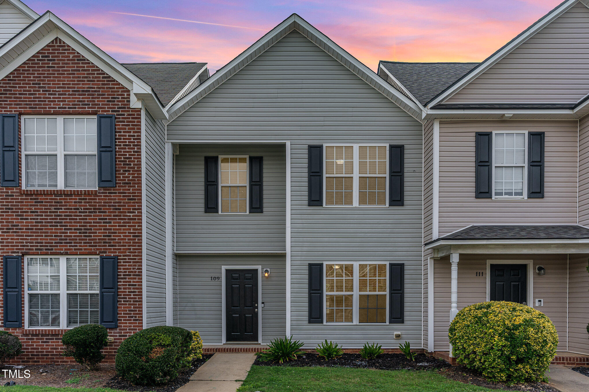 109 Blackthorne Court