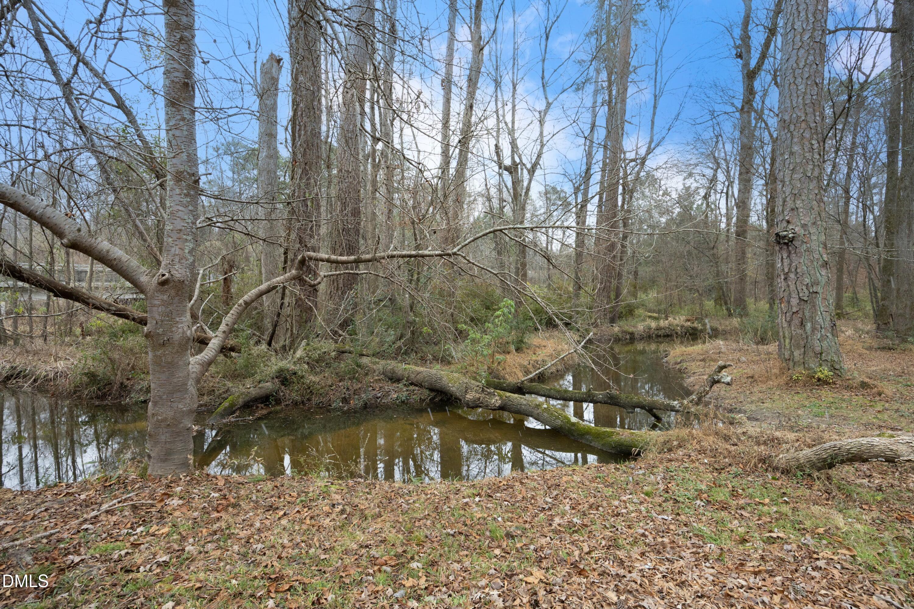 7117 Sunset Lake Road