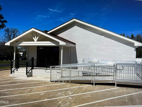 925 N Brightleaf Boulevard Smithfield NC 27577