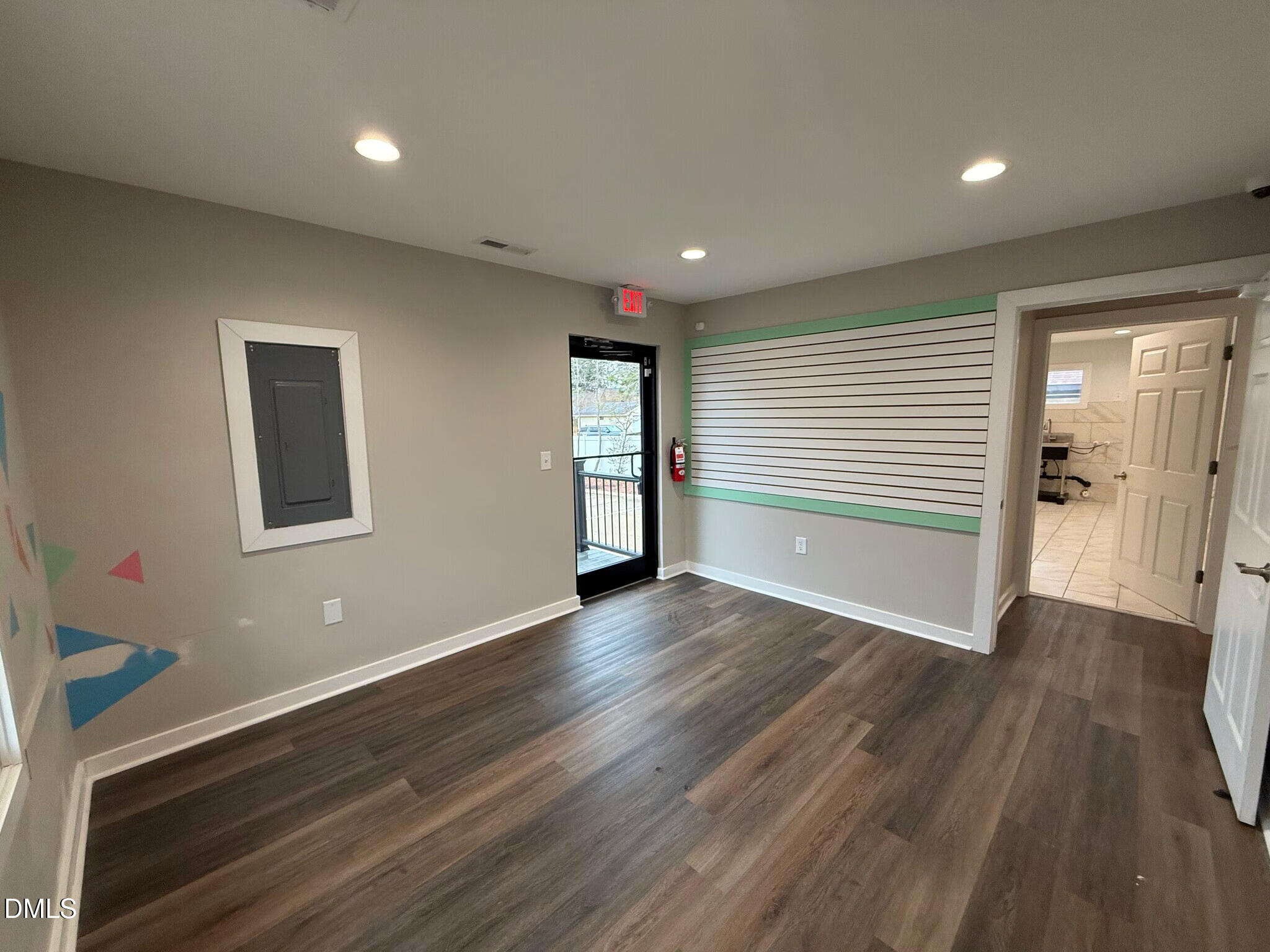 925 N Brightleaf Boulevard