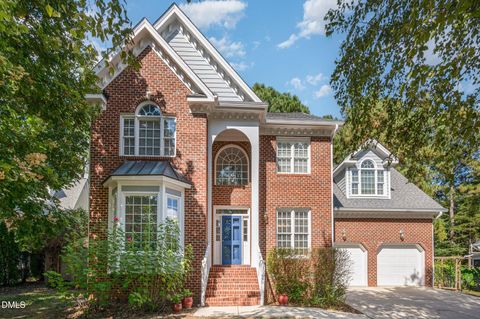 8004 Looking Glass Court Raleigh NC 27612