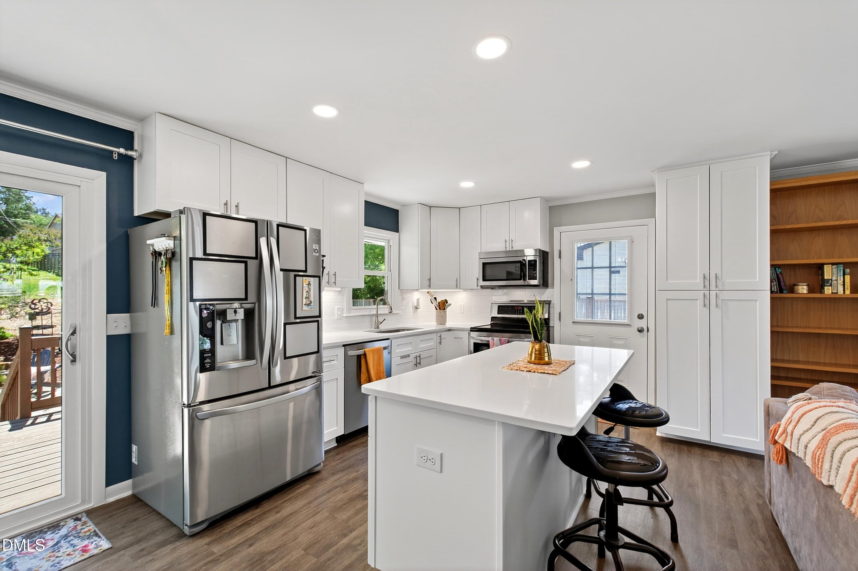 1408 N King Charles Road