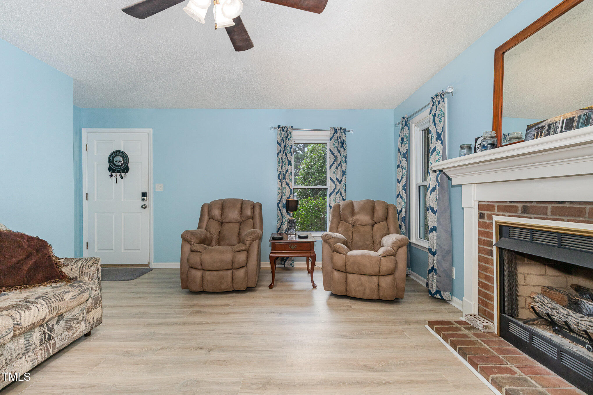 204 Valley Court