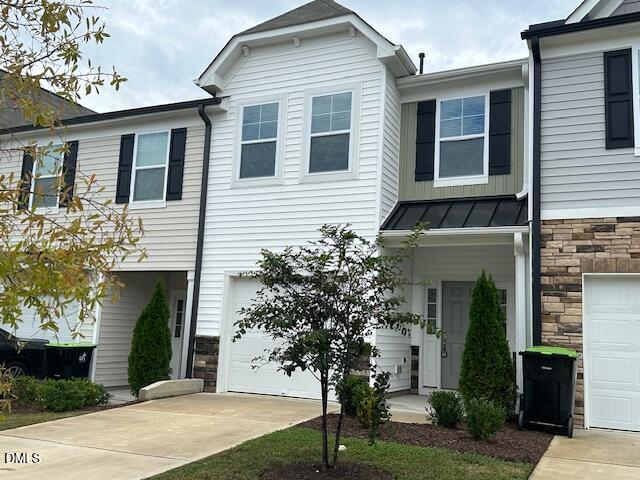 739 Ridge Cliff Lane