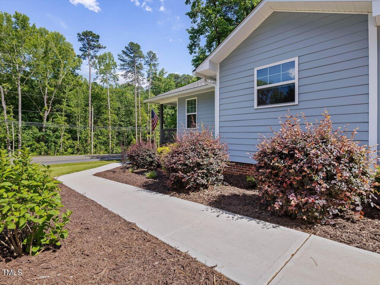 707 Lakewood Drive