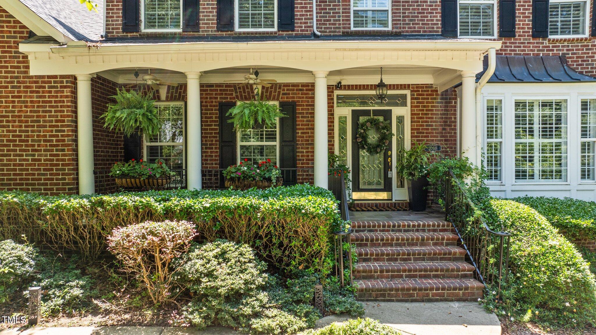 1008 Old Meetinghouse Way