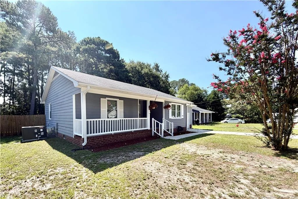 5122 Double Oaks Drive