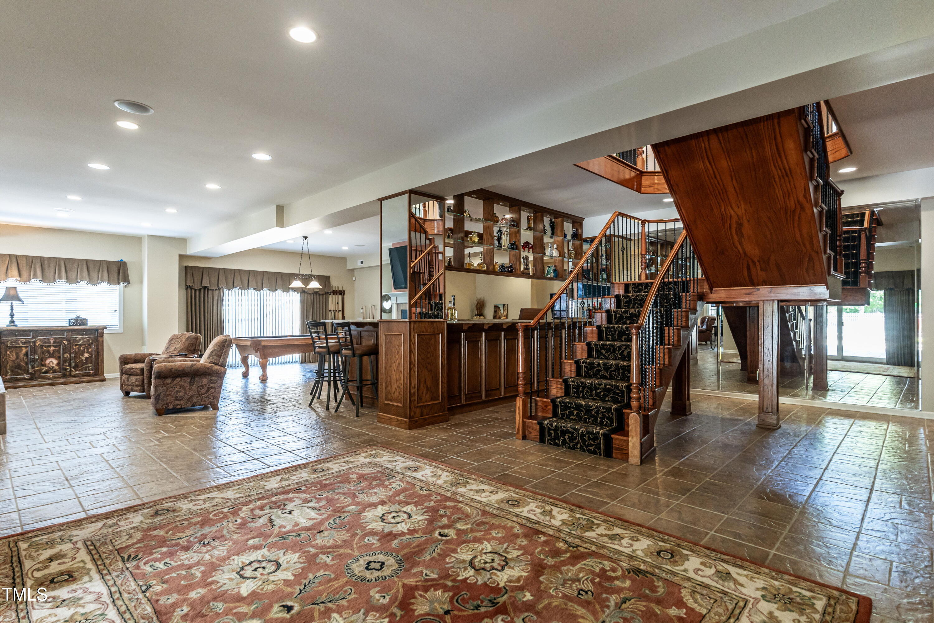 Durham, North Carolina 27703, United States, 4 Bedrooms Bedrooms, ,4 BathroomsBathrooms,Residential,Pending,129860