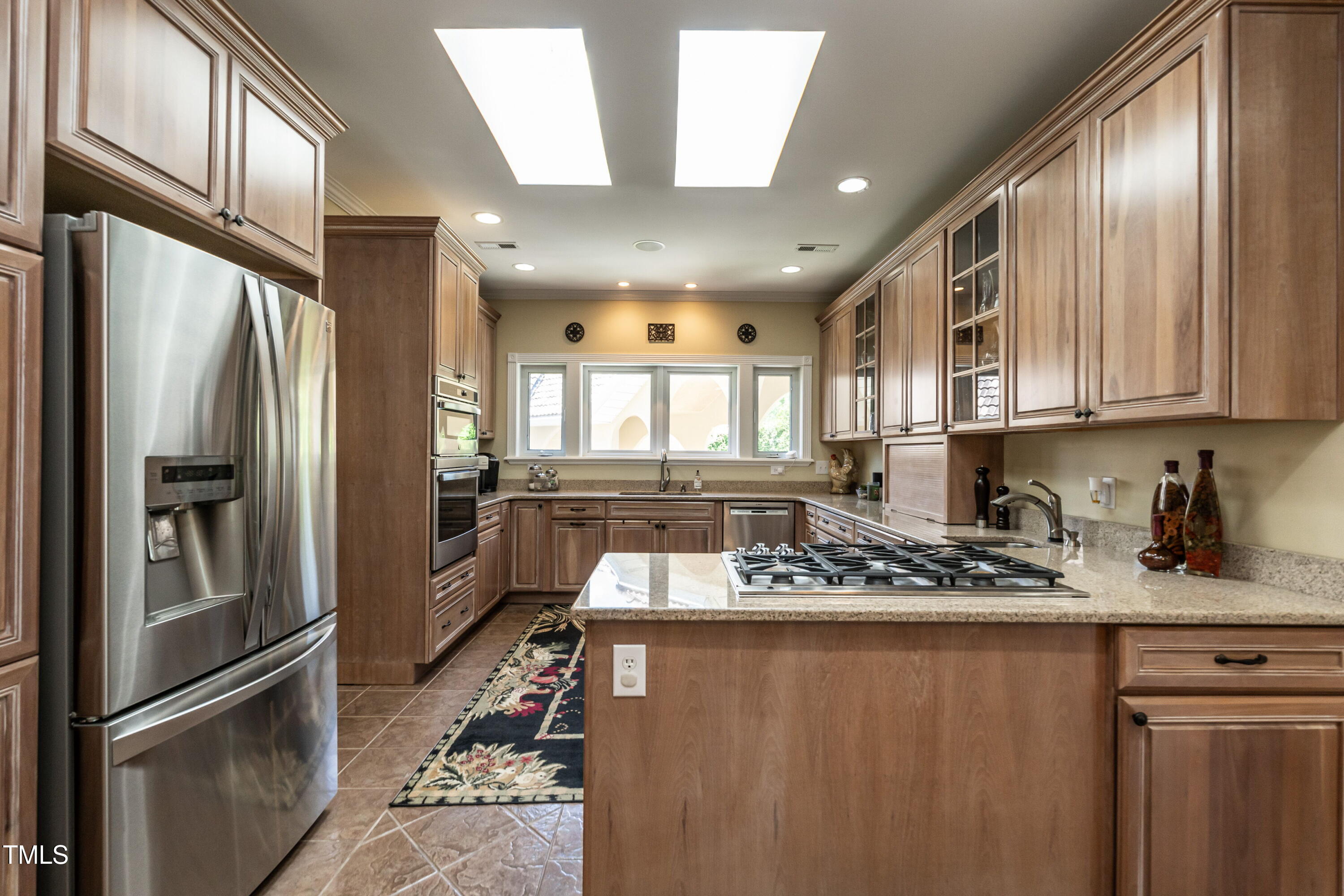 Durham, North Carolina 27703, United States, 4 Bedrooms Bedrooms, ,4 BathroomsBathrooms,Residential,Pending,129860